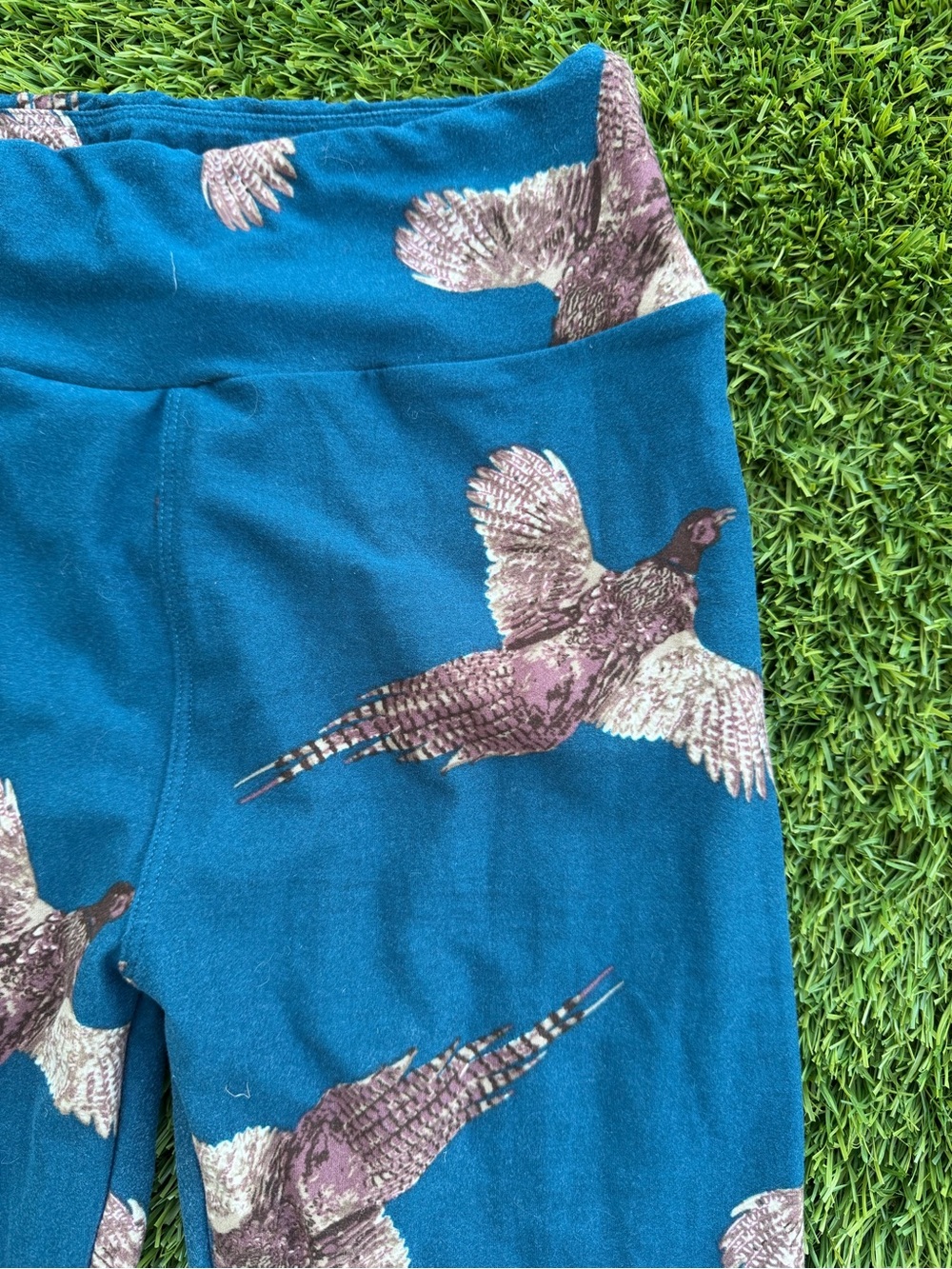 LulaRoe Women Teal Bird-Print Leggings - Picture 2 of 4